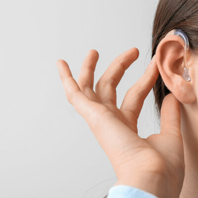 A comprehensive guide on hearing aids