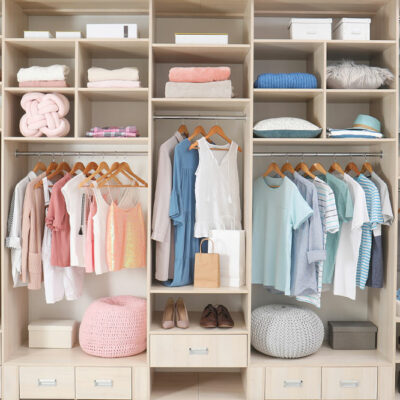 4 signs that indicate a wardrobe makeover