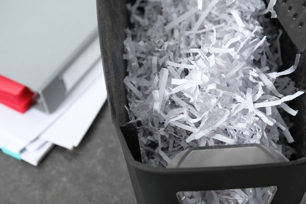 6 risks of improper shredding of important documents